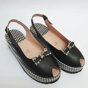 074 medium Black