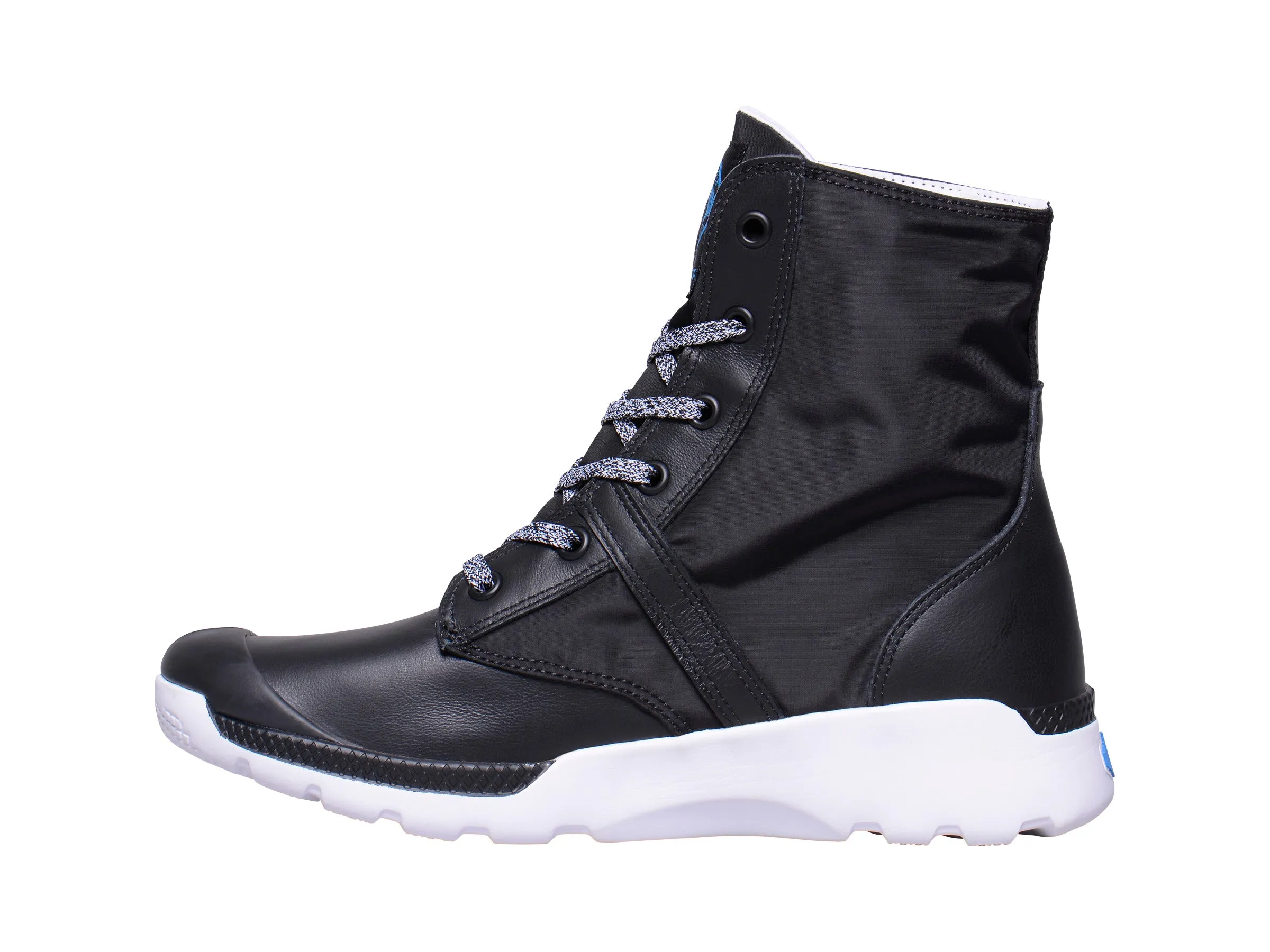 95162-002-M | WOMENS PALLAVILLE HI RISE WATERPROOF | BLACK/WHITE