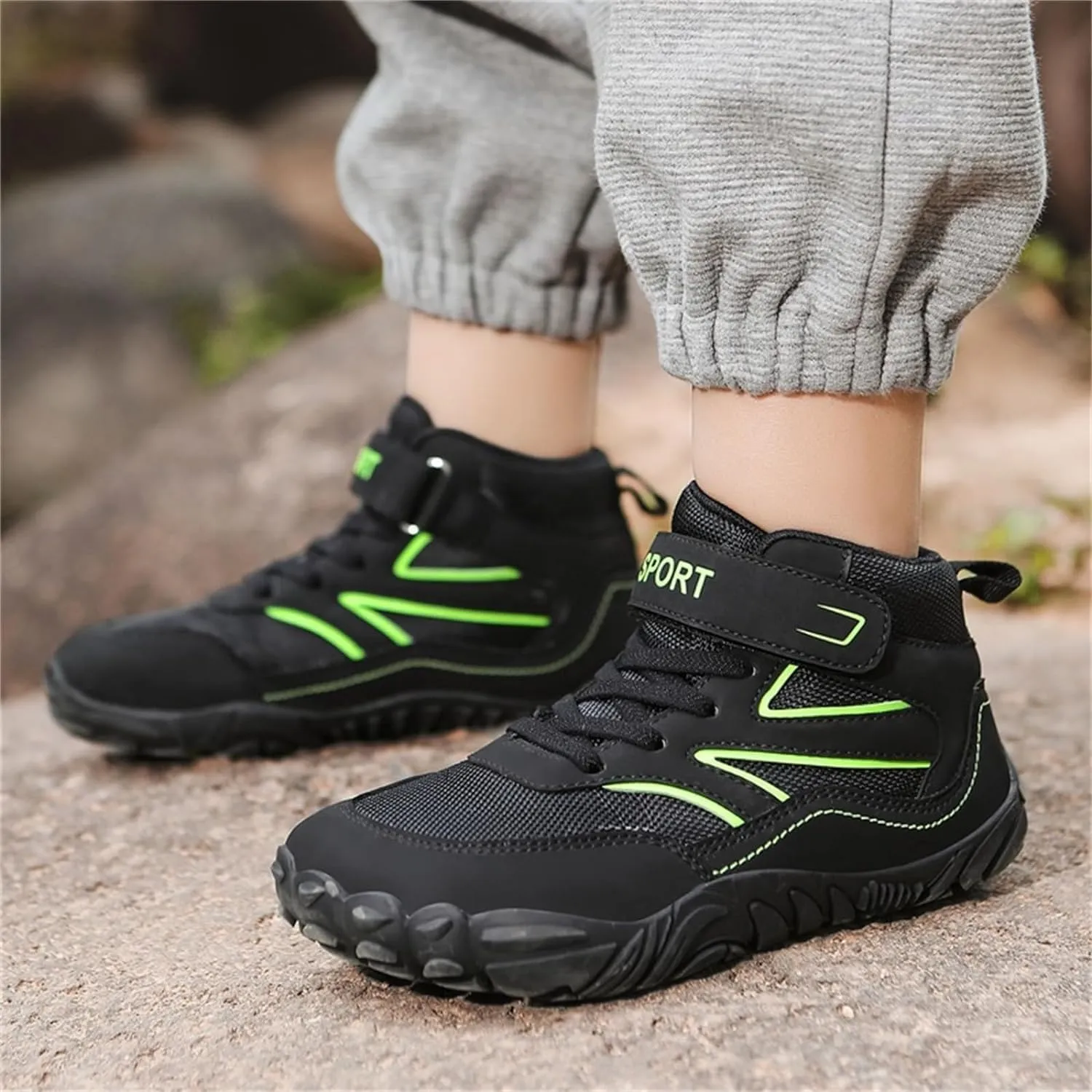 Boys Hiking Boots Outdoor High Top Boys Girls Outdoor Walking Climbing Sneaker Comfortable Adventure Trekking Shoes