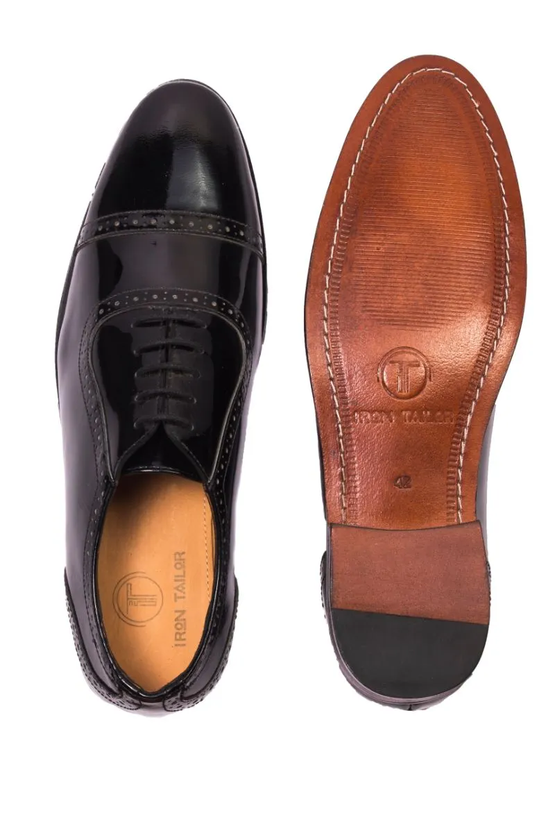 Brogue Glossy Black