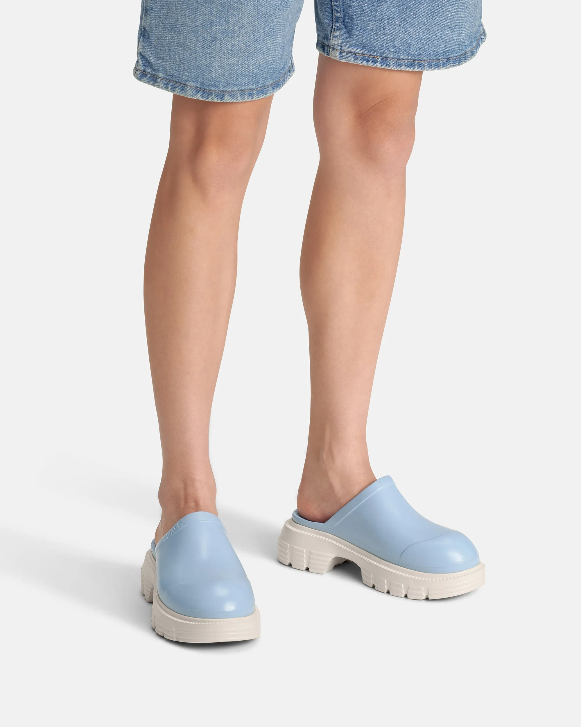 Bubble Soft Mule - Blue/Cream