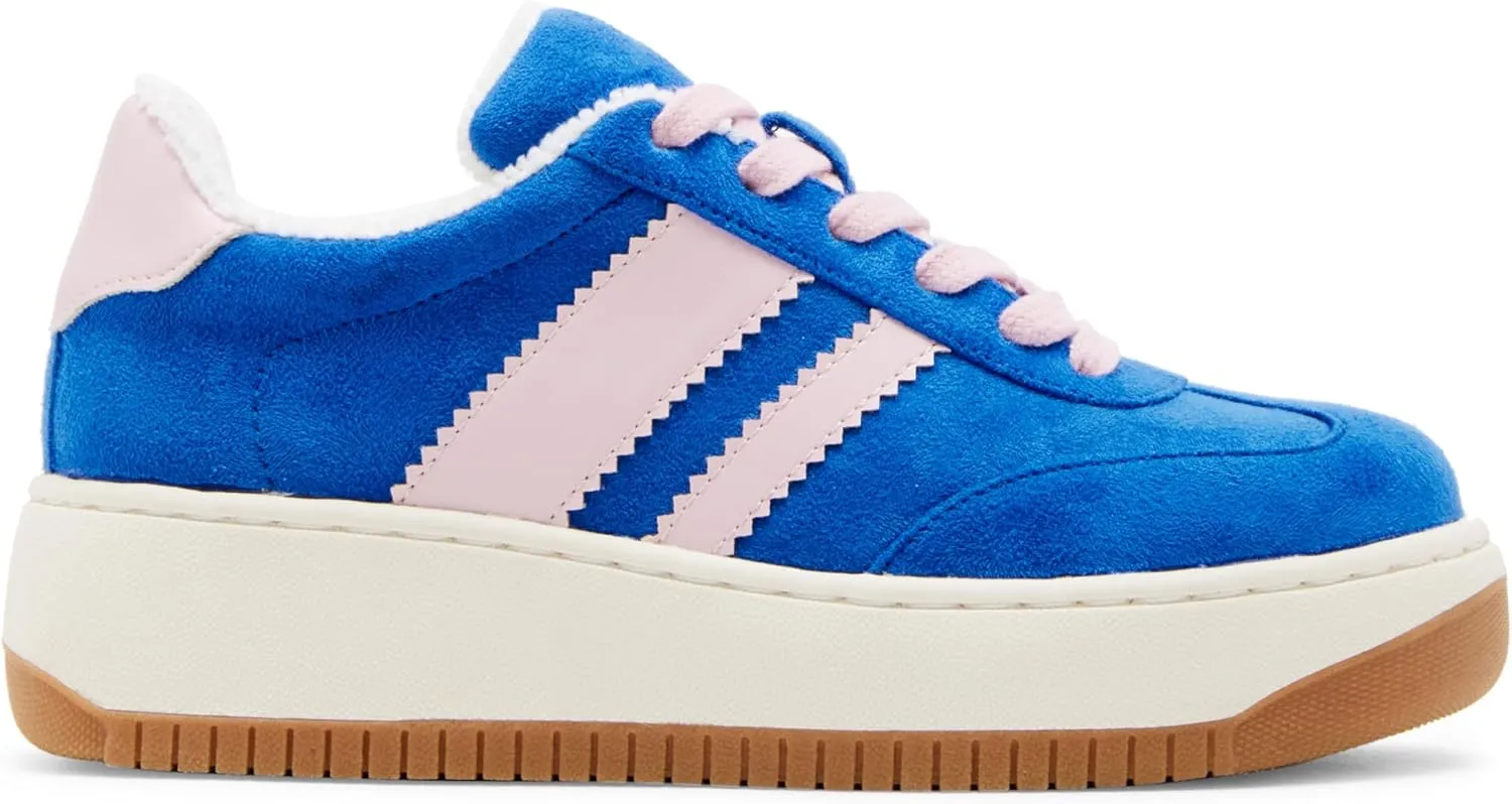 Field Sneaker