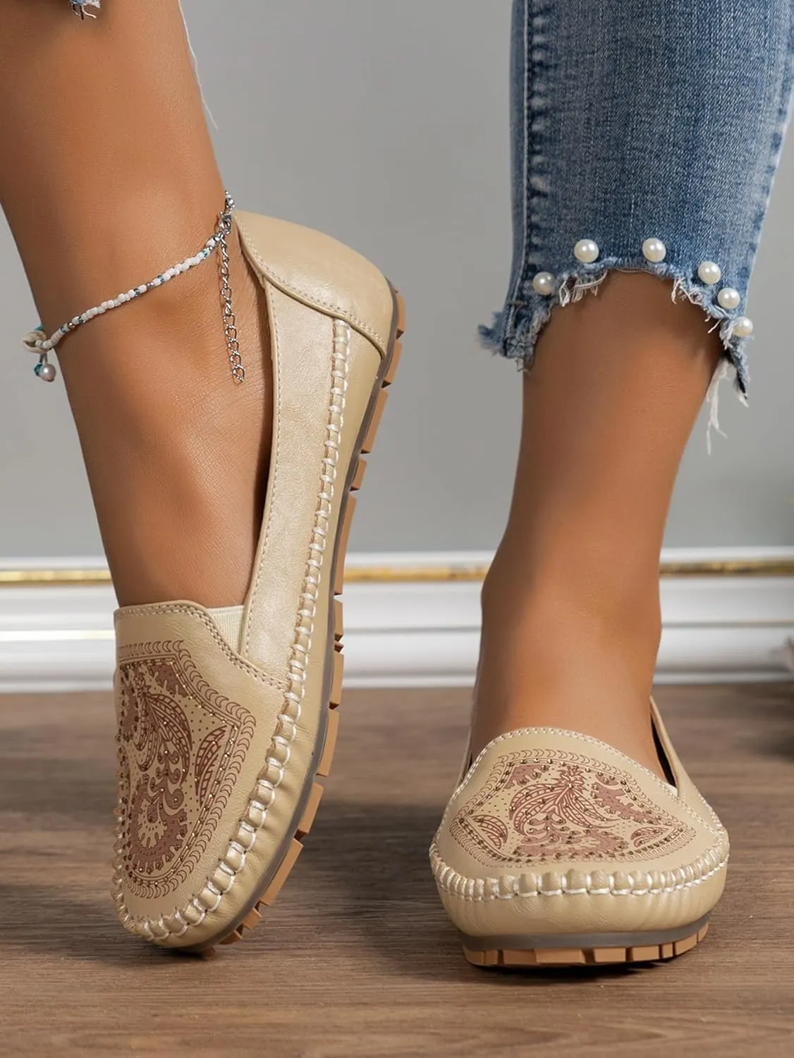Loafers for Women Leather Business Casual Shoes Comfortable Lightweight Penny Loafers Slip On Work Flats Moccasins Driving Boat Shoes