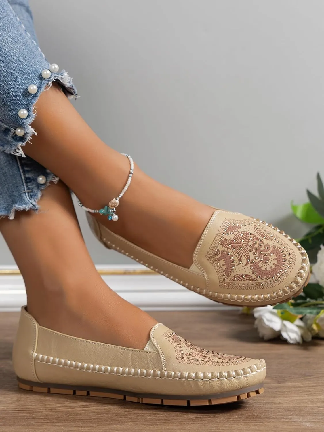Loafers for Women Leather Business Casual Shoes Comfortable Lightweight Penny Loafers Slip On Work Flats Moccasins Driving Boat Shoes