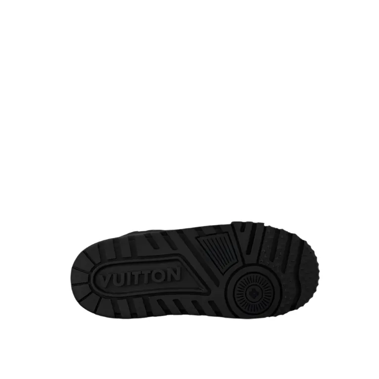 Louis Vuitton Trainer Snow Sneaker
