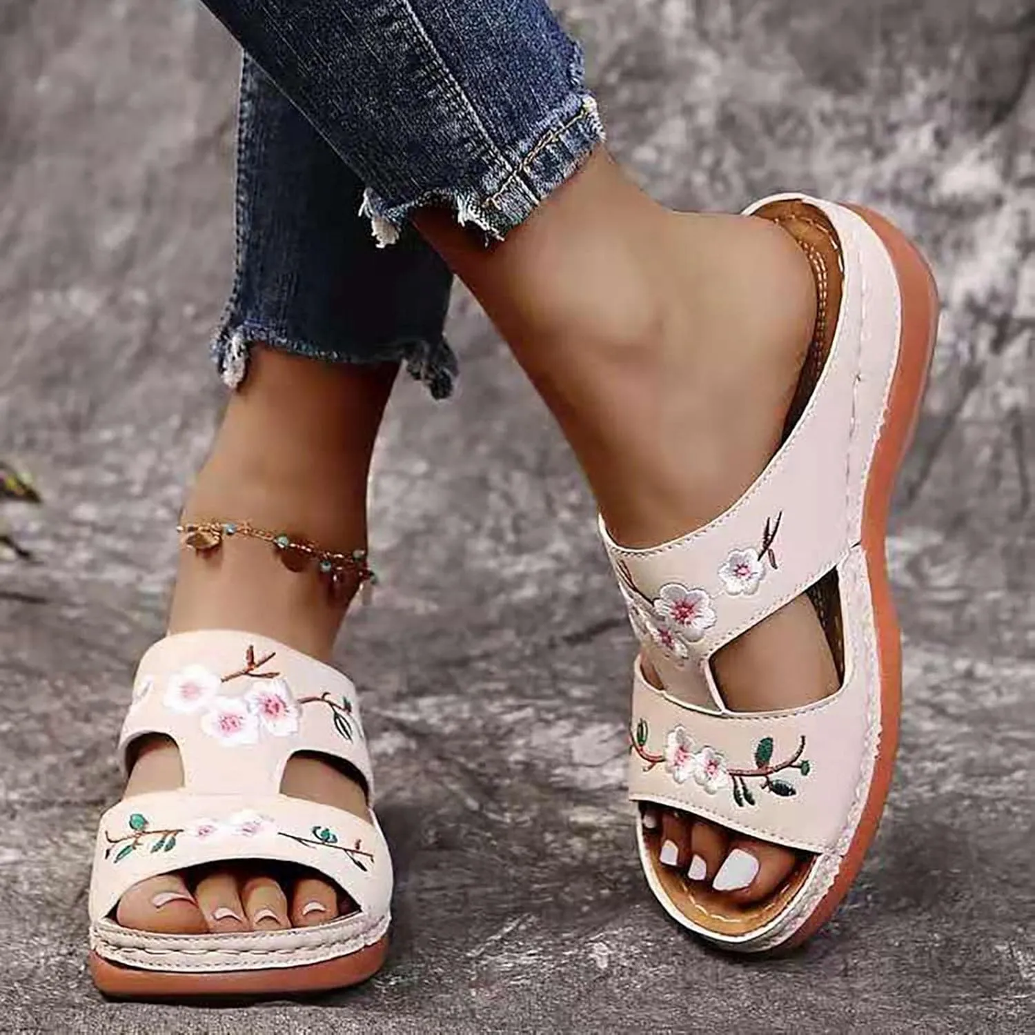 oiangi Women's Sandals Comfortable Wedge Sandals with Arch Support Summer Casual Fish Mouth Open Toe Slip-on Slipper Flower Hollow Platform Slides Flip Flops