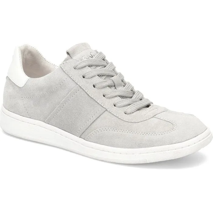 Ruby Sneaker