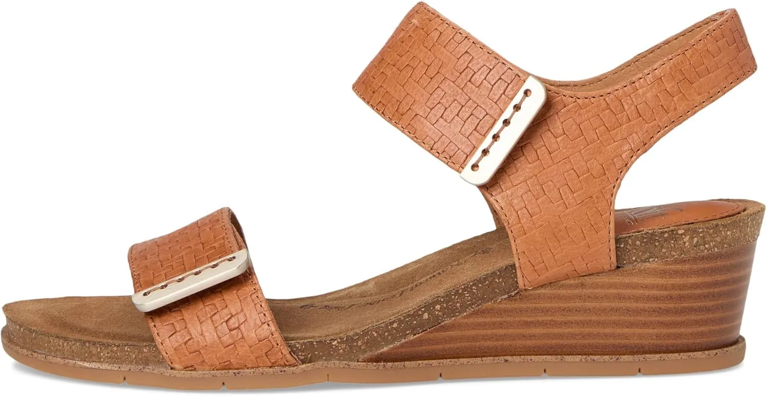 Sofft Women's Verdi II Wedge Sandal, Luggage Woven, 8.5