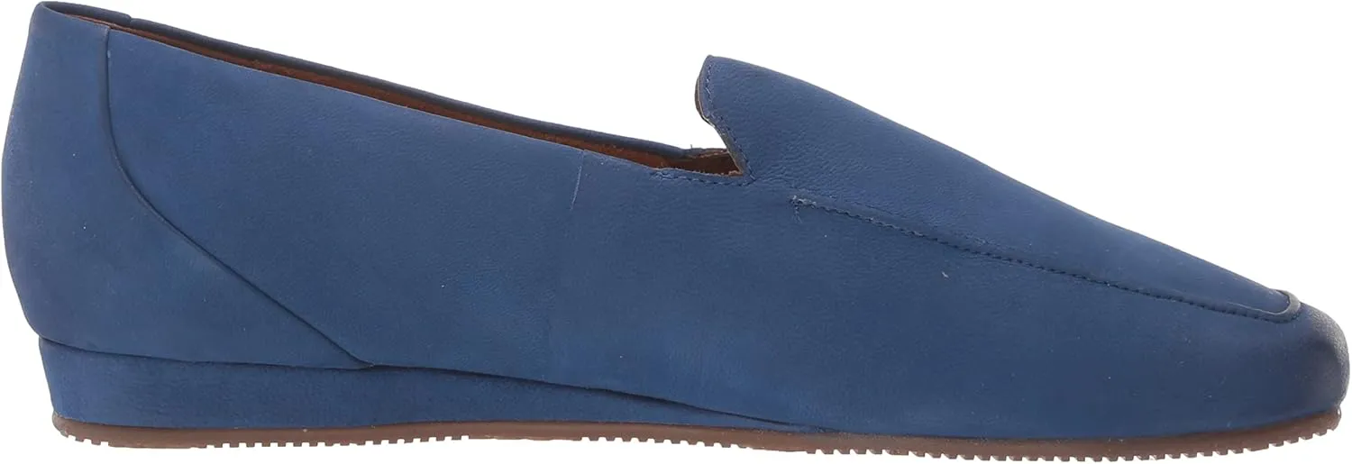 SoftWalk Women's Vista Loafer
