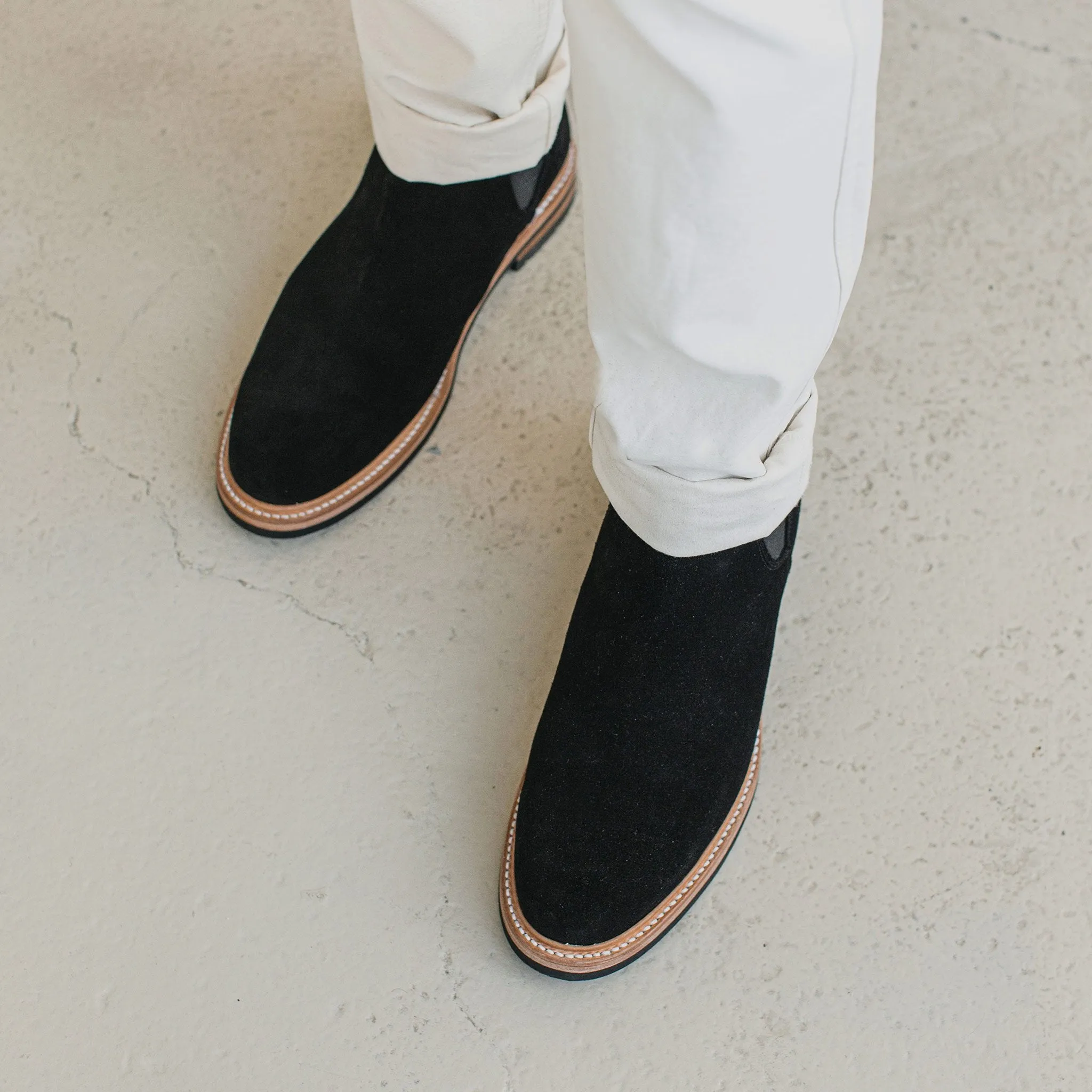 The Ranch Boot in Coal Weatherproof Suede