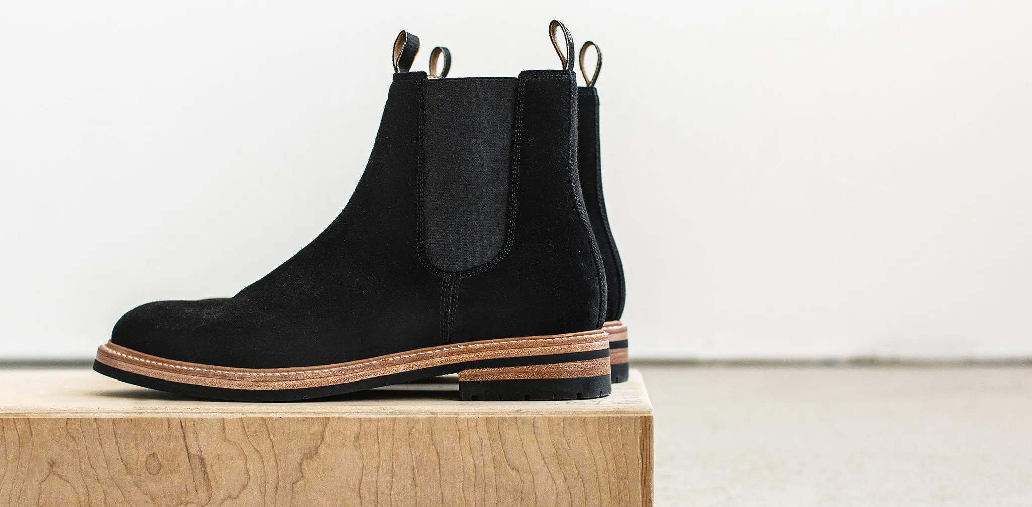 The Ranch Boot in Coal Weatherproof Suede