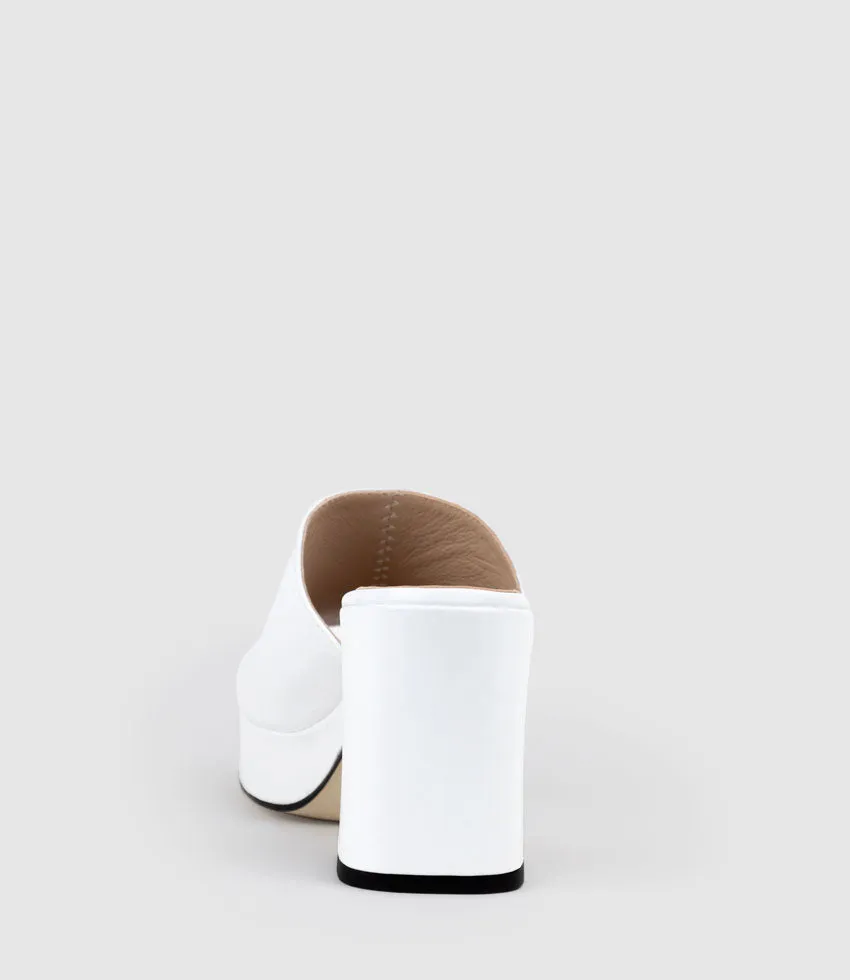 TILLA90 Platform Slide in White