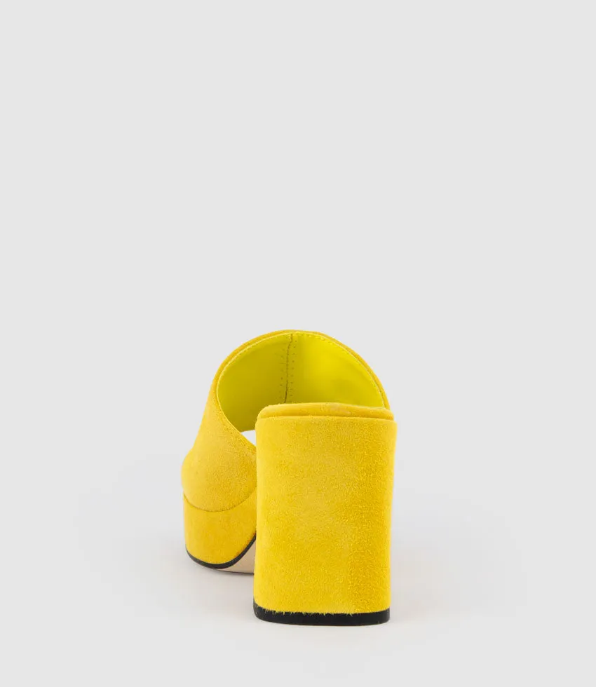 TILLA90 Platform Slide in Yellow Suede