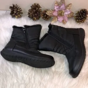 Weatherproof Women's Alex Cold-Weather Booties