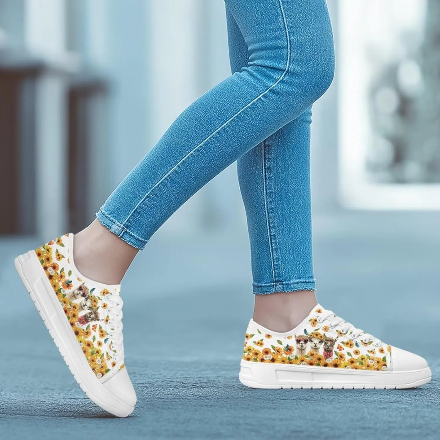 Women's Floral Print Canvas Sneaker Fashion Jogging Trendy Footwear Comfortable Slip On Sneakers Casual Walking Shoes