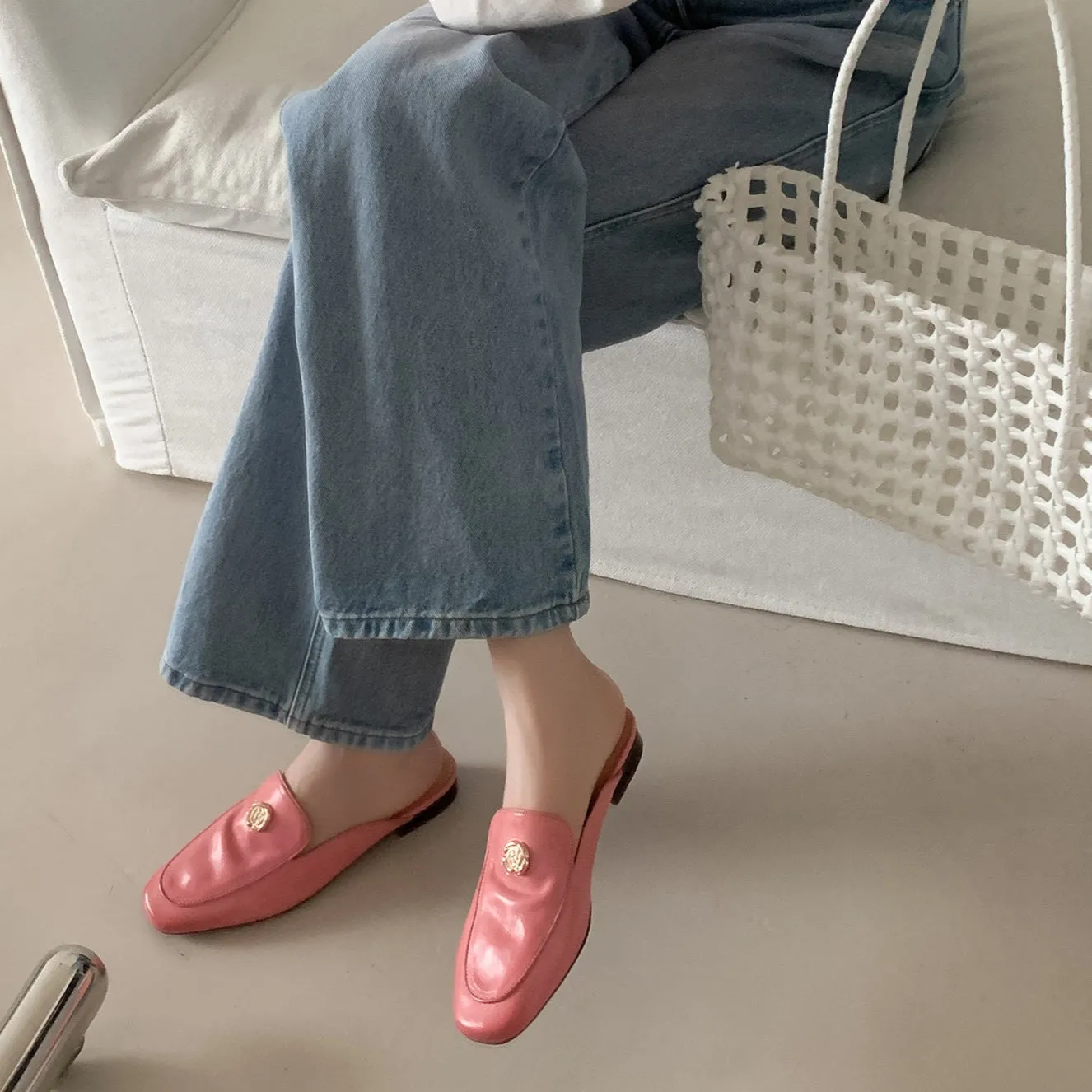Women's Handmade Leather Flat Stylish Slip-on Mules for Summer